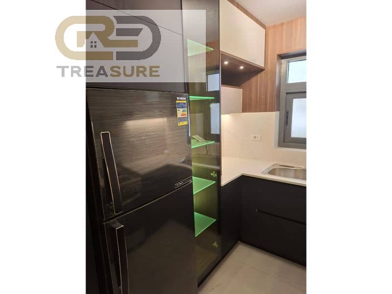 11 WhatsApp Image 2025-12-17 at 5.16. 38 PM (2). jpg