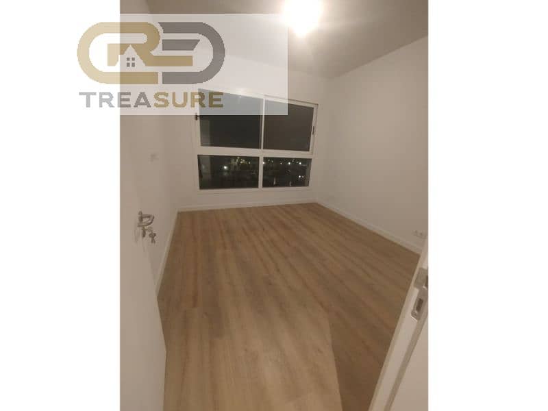 4 WhatsApp Image 2025-12-28 at 1.34. 31 PM (2). jpg