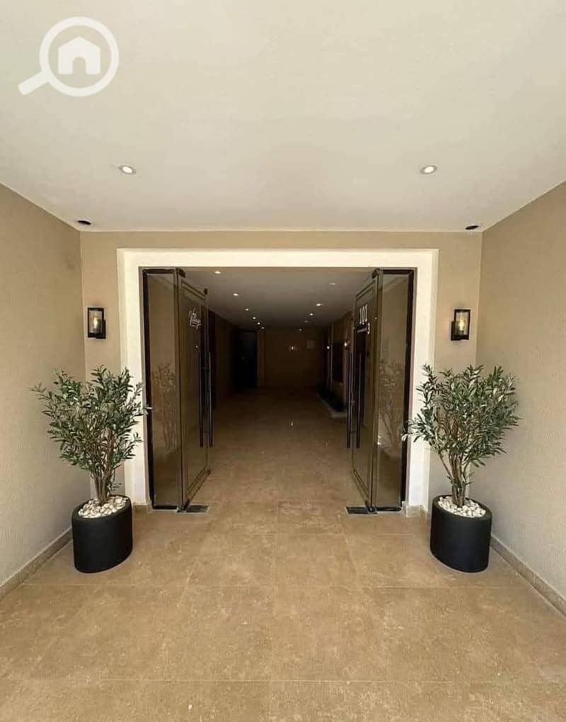 8 WhatsApp Image 2025-10-06 at 3.37. 58 PM (2). jpeg