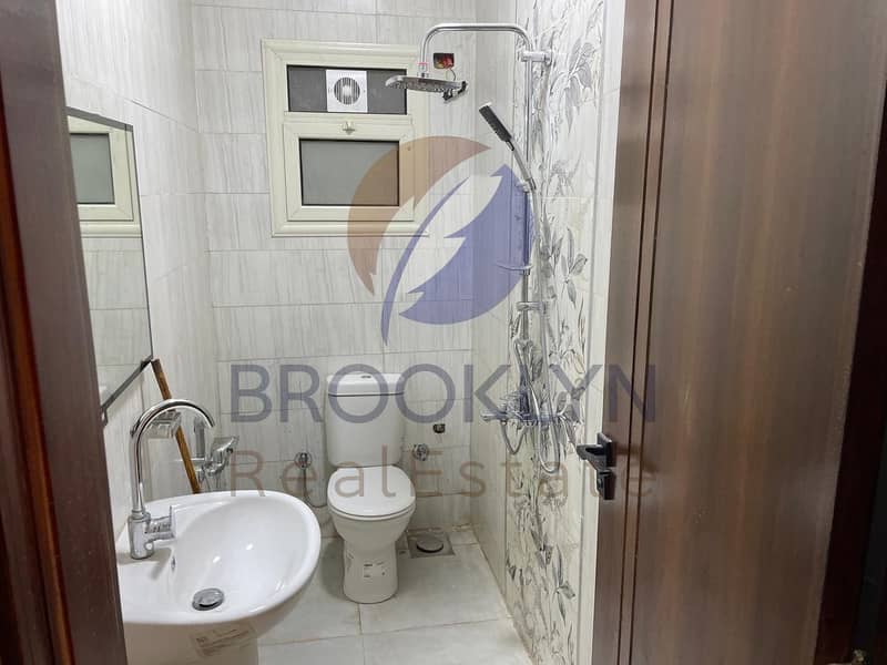 14 670f4d32-3a31-4620-9b01-fa5acbff4a5b. jpeg