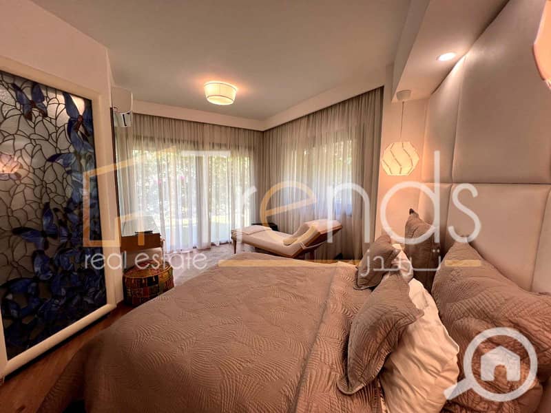 8 WhatsApp Image 2023-11-21 at 1.48. 05 PM (2). jpg