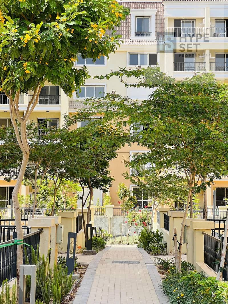 10 24ad430b-32a8-4e95-a49a-3670a9f364f9. jpg