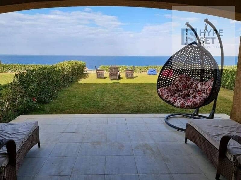 Available VIP chalet , fully finished ( Super Lux ) , Sea & Pool View in LaVista 6 , Ain Sokhna | Minutes from Telal Sokhna & IL Monte Galala - Aanzicht 3