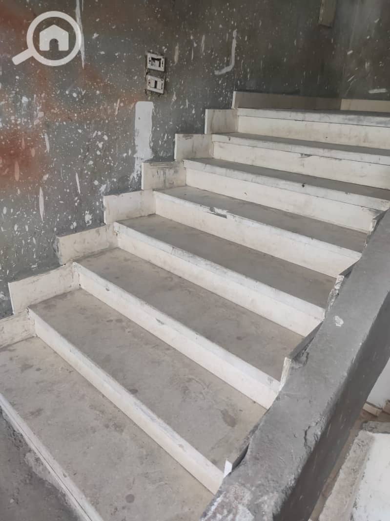 2 dd5a1bfa-c275-4e2f-ad76-64f5d776bbda. jpg