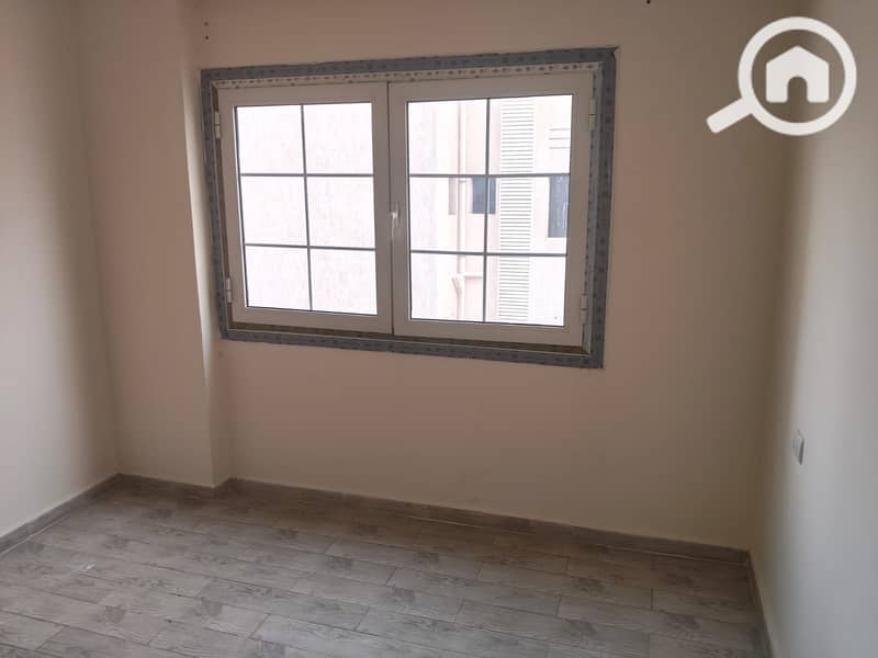 12 2dd6e73b-ee0f-4934-98bb-8f86fc8aa946. jpg