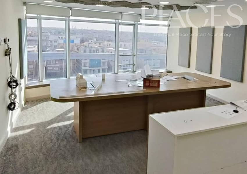 3 5b9bf3af25d142b2a544958fa70ad2f9. jpg