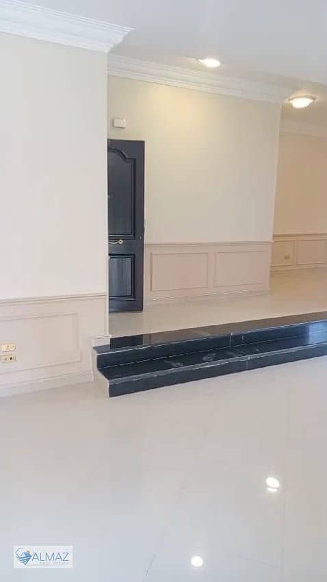 4 WhatsApp Image 2025-12-28 at 3.18. 30 PM (3). jpeg