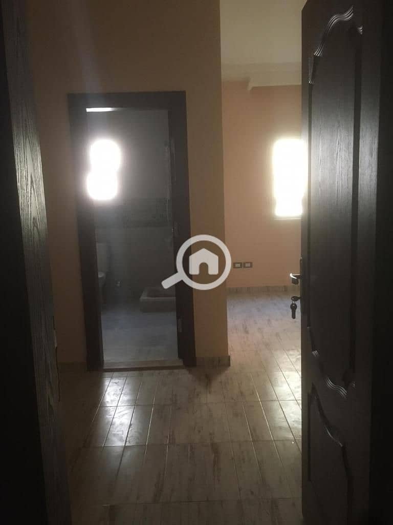 5 WhatsApp Image 2025-12-27 at 9.00. 52 PM. jpeg