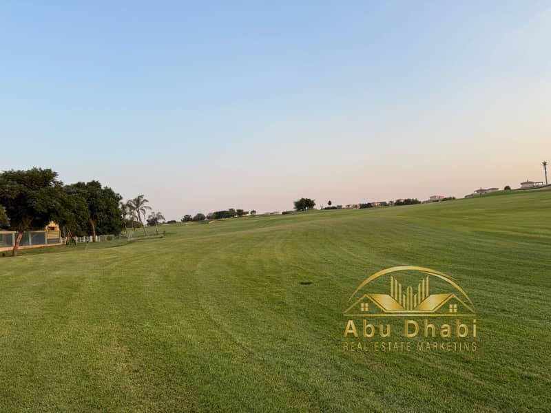 5 e456e15e-a7a6-4edb-98df-e340aa55e657. jpg