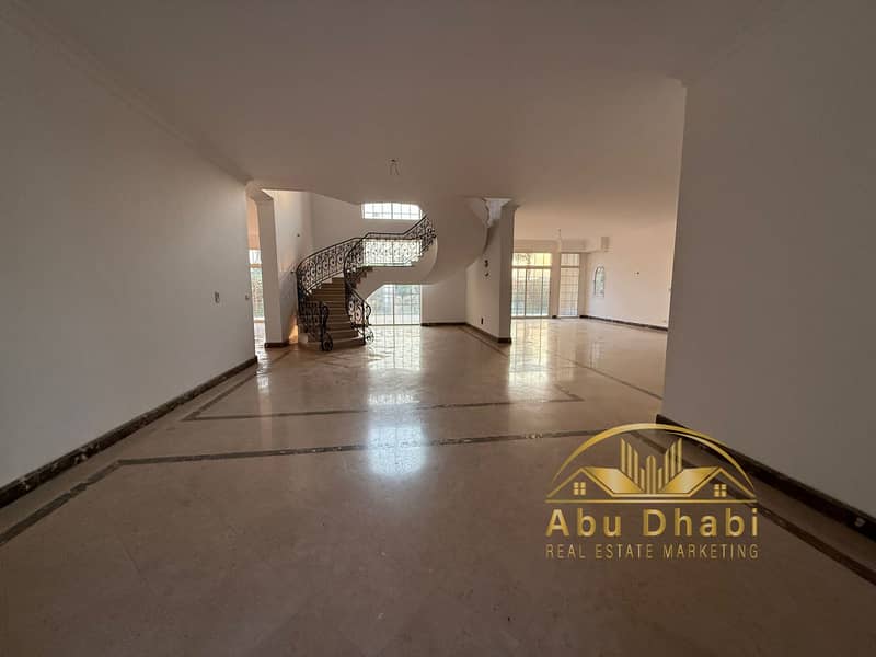 6 0681bb77-b0a8-40ca-b7dd-f0ac0f064246. jpg