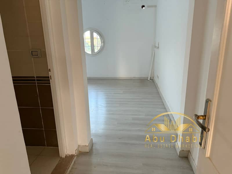 9 96cb768c-42d0-4be4-838f-6d1c1acdfdb1. jpg