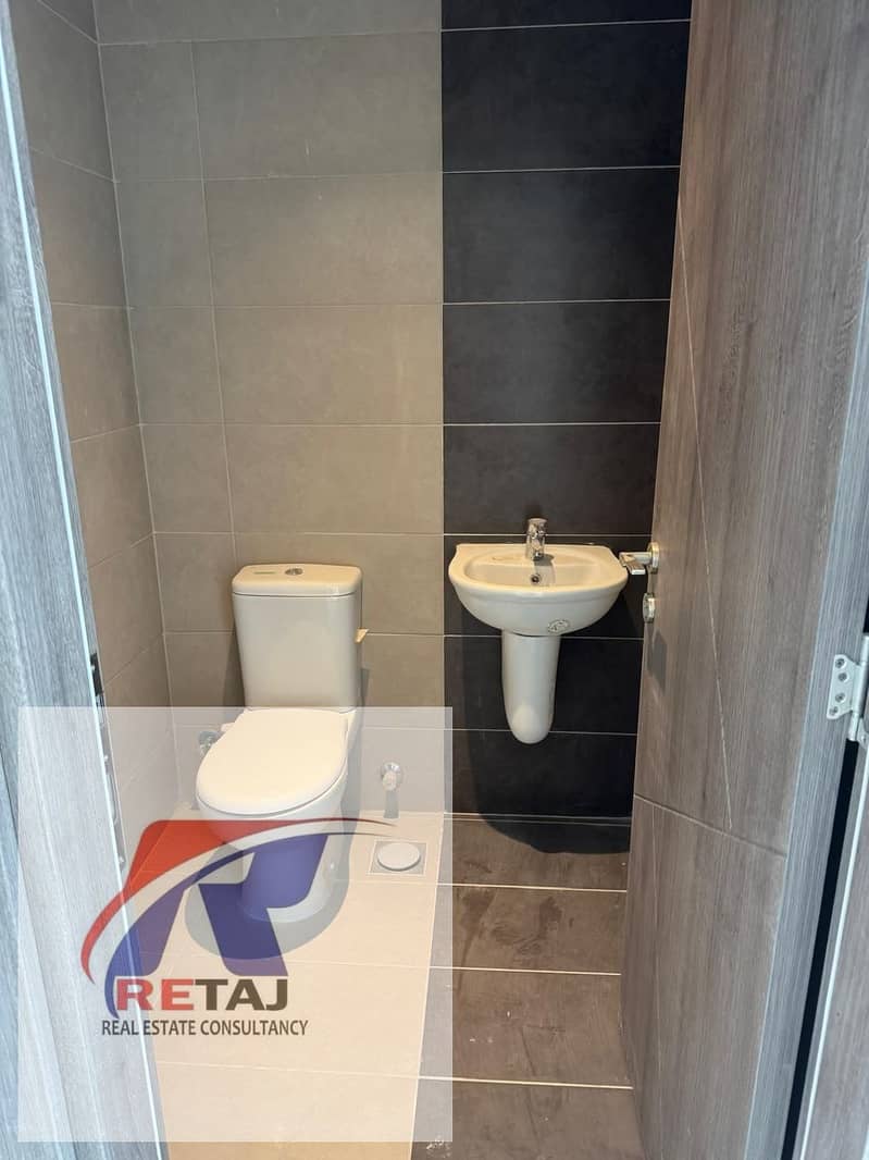 4 WhatsApp Image 2025-12-28 at 3.18. 05 PM (1). jpeg