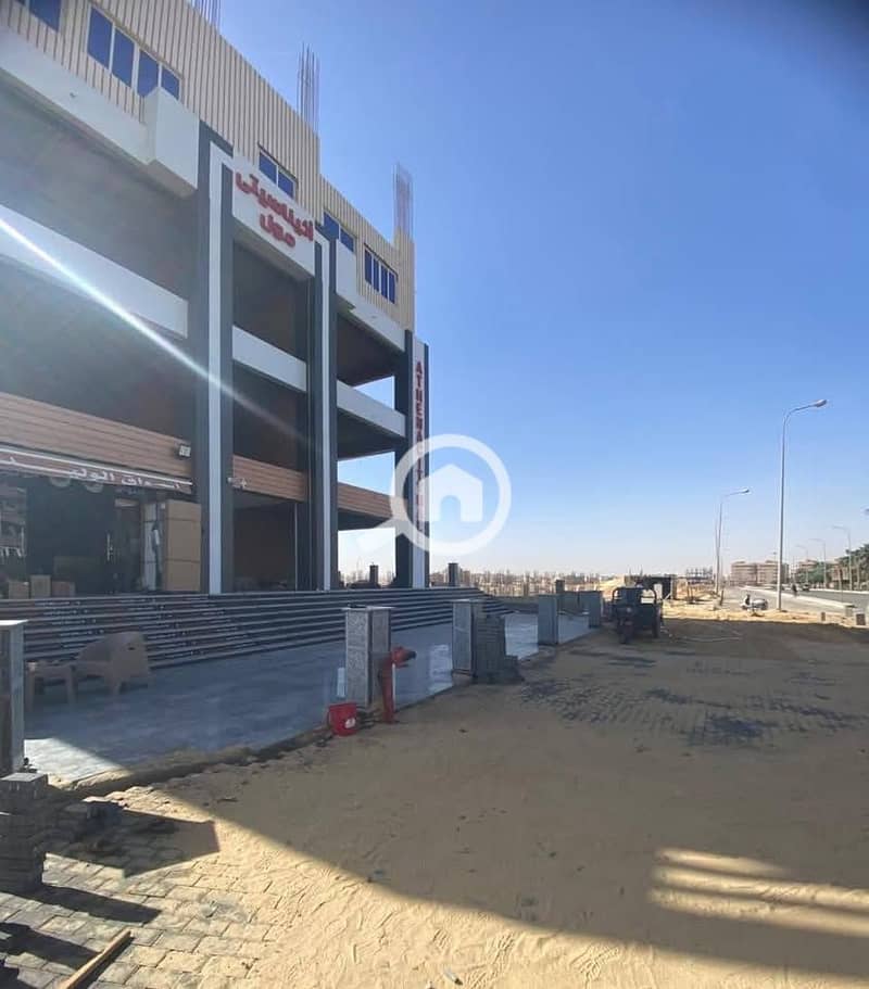 6 590342243_709189068924609_1728895399863365400_n. jpg