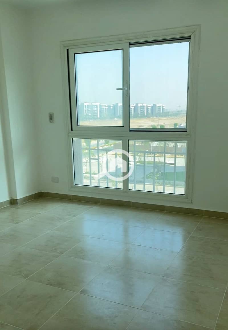 3 WhatsApp Image 2025-12-28 at 02.06. 14. jpeg