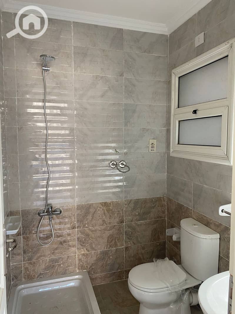 5 WhatsApp Image 2025-12-28 at 02.06. 13 (1). jpeg