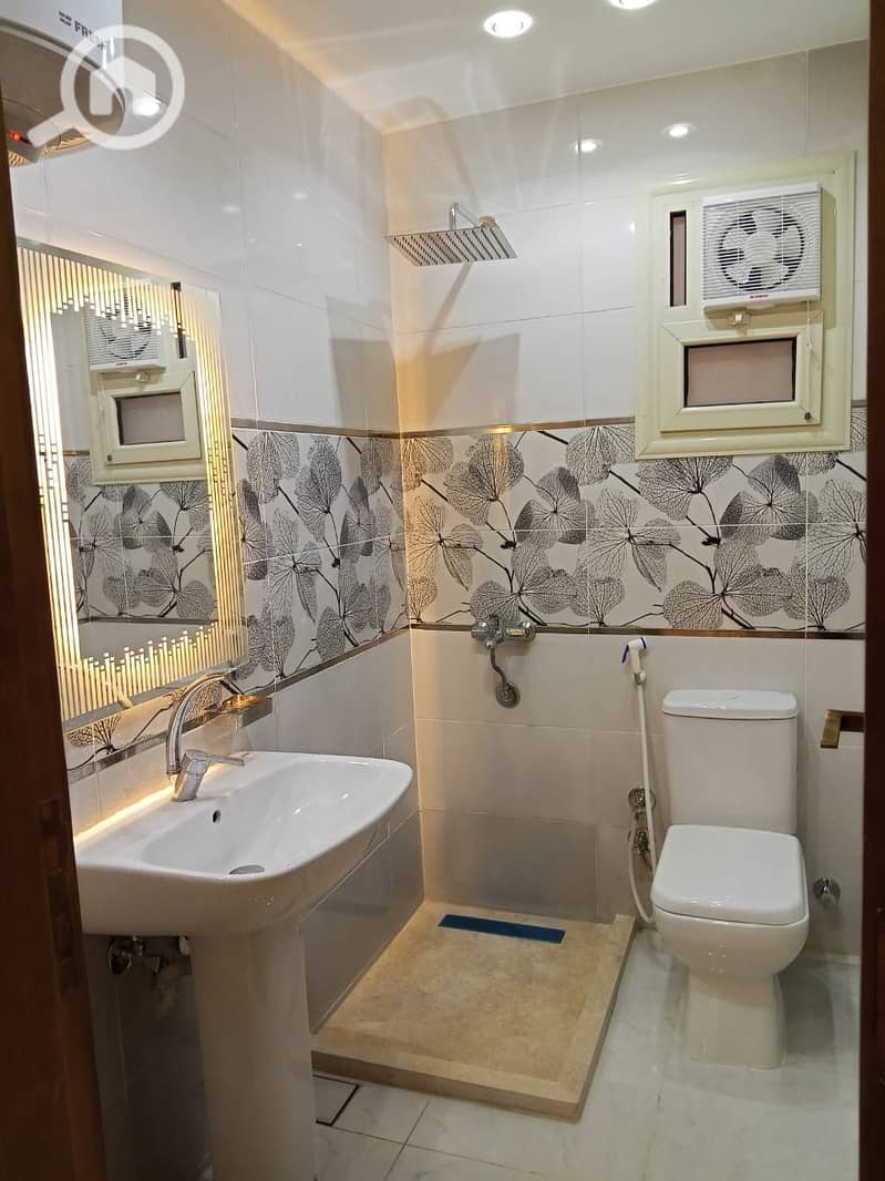 2 3f158f07-02c4-489e-9c01-8b809d06f578. jpeg