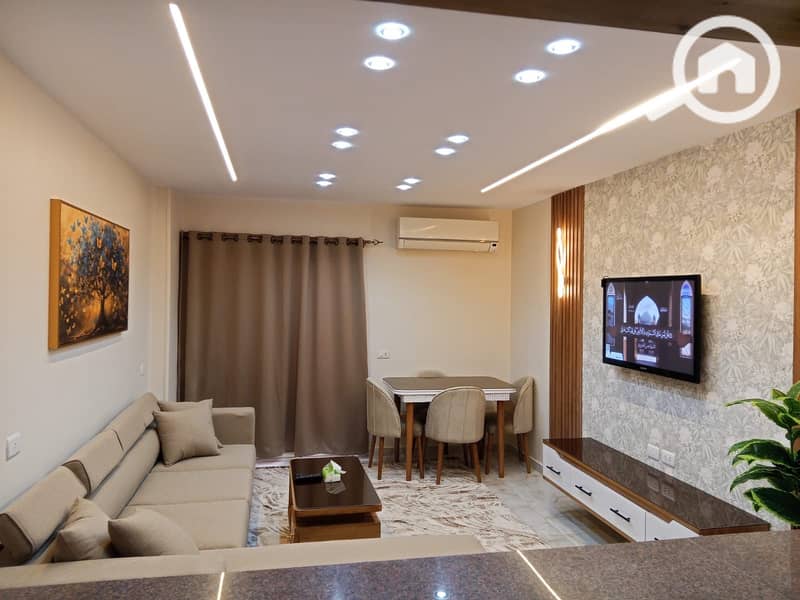 7 29621ac8-c90f-4e12-b996-c5bdde0a22b0. jpeg