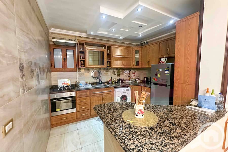 17 WhatsApp Image 2025-12-27 at 15.23. 28 (1). jpg