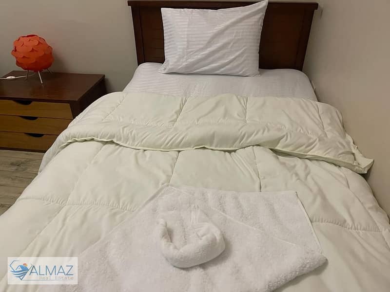 48 WhatsApp Image 2025-12-28 at 1.49. 50 PM (1). jpeg