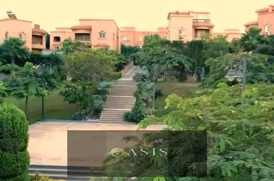 5 7797142-63fc5o. jpg