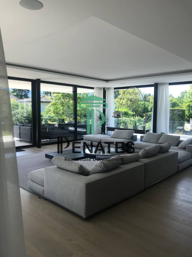 5 7b957d5d-ea80-4d70-ab0b-3c8823e4f8fe. jpg