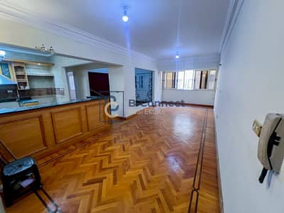 شقة 4 غرف نوم للبيع في زيزينيا، الإسكندرية - IMG-20251227-WA0044. jpg