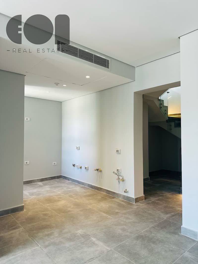 5 WhatsApp Image 2025-12-28 at 1.12. 19 PM. jpeg