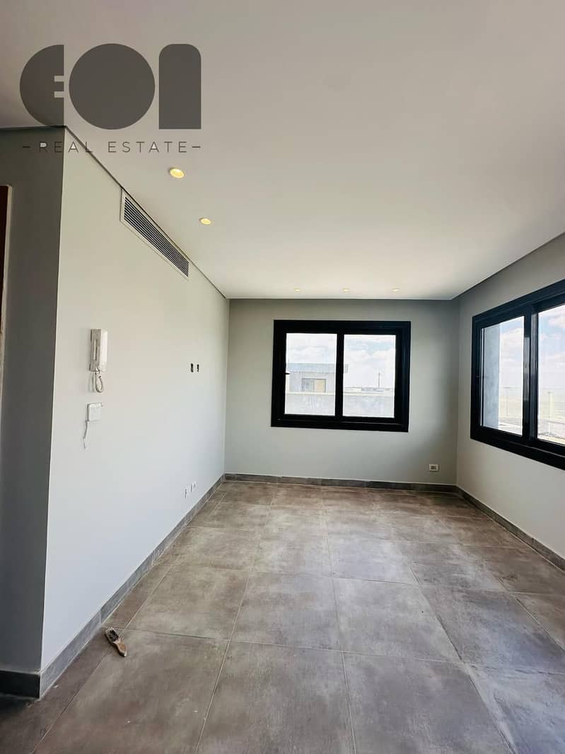 23 WhatsApp Image 2025-12-28 at 1.12. 26 PM (2). jpeg