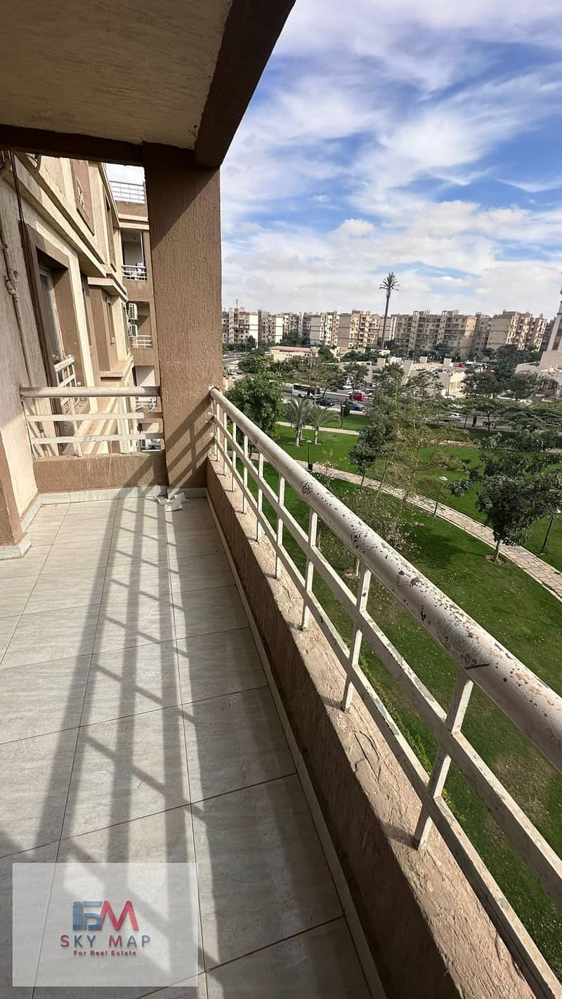 4 6c7b6fd7-c76b-4e90-b6ce-f5f876c44721. jpeg