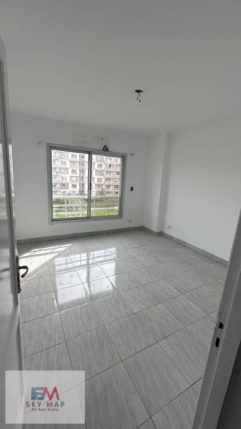 9 41969523-3715-43ef-b54a-15aa4f0a3892. jpeg