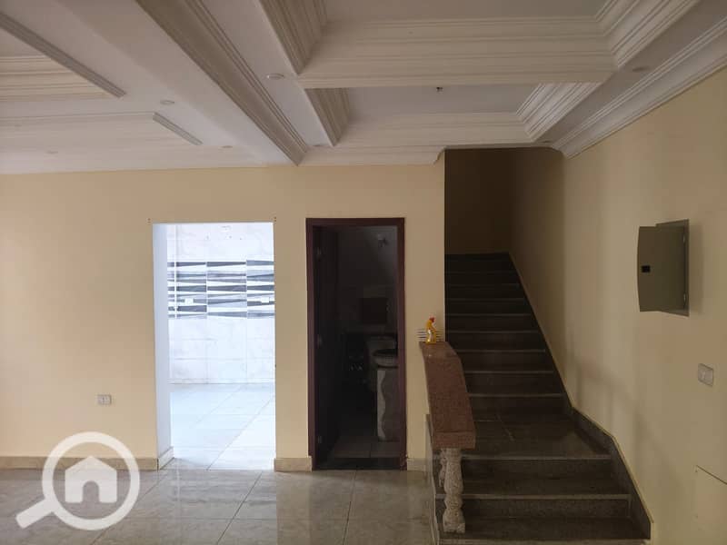 8 764e1370-5716-4263-b9e9-81135b9aa9f7. jpg