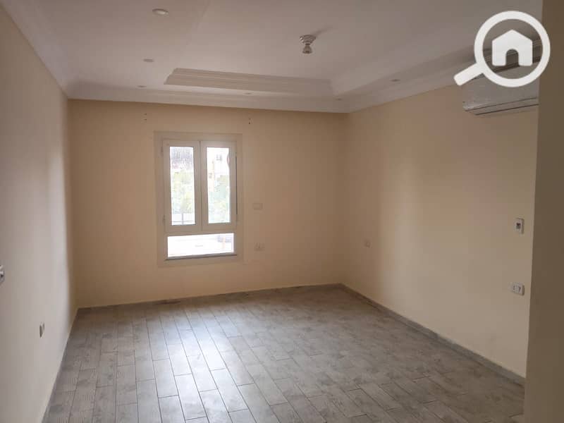 11 39471e9a-b41c-453c-833a-158906ff193a. jpg