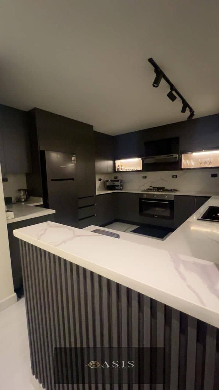 7 WhatsApp Image 2025-12-15 at 15.27. 02 (2). jpeg