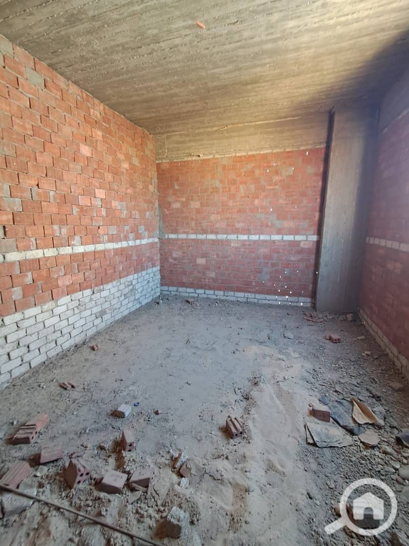 16 0c57fa14-3057-4bd2-bb71-ea802fea52e2. jpeg