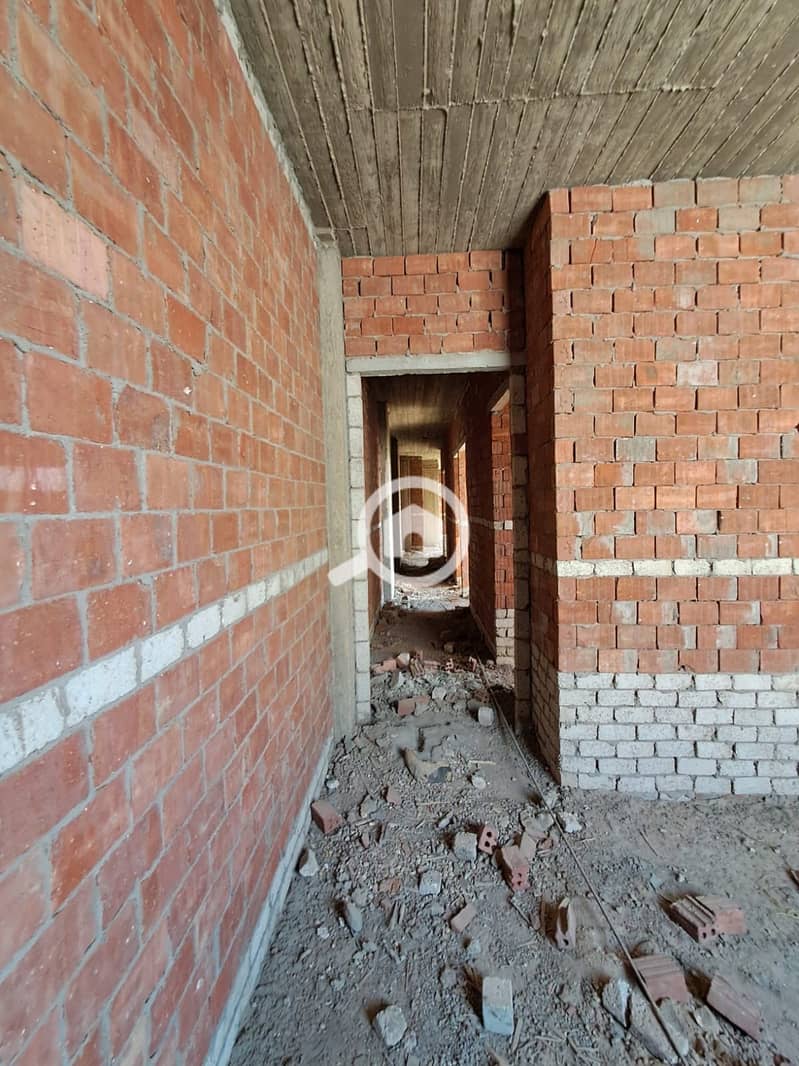 17 851230da-1147-49a1-b3ee-423208567c94. jpeg