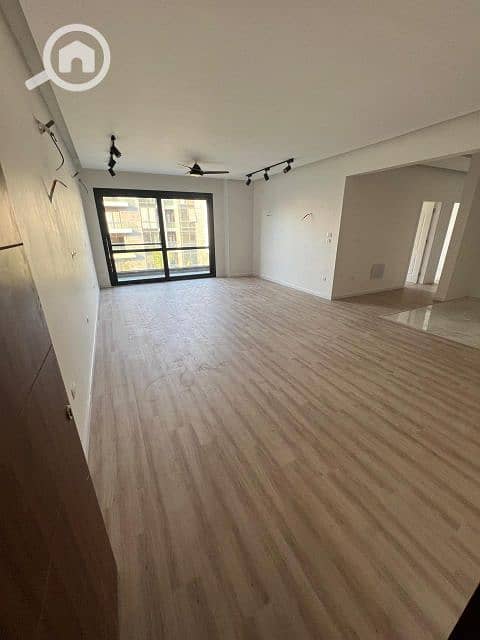 11 WhatsApp Image 2025-08-19 at 12.35. 15_229a51e8. jpg