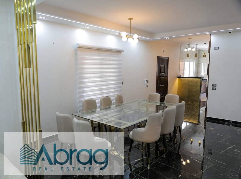 2 e249b6b3-78f2-4e41-b638-a94ff33edf69. jpeg