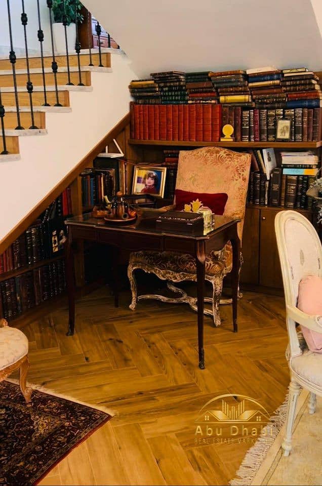 8 585397260_834943252615906_8923729277685368969_n. jpg