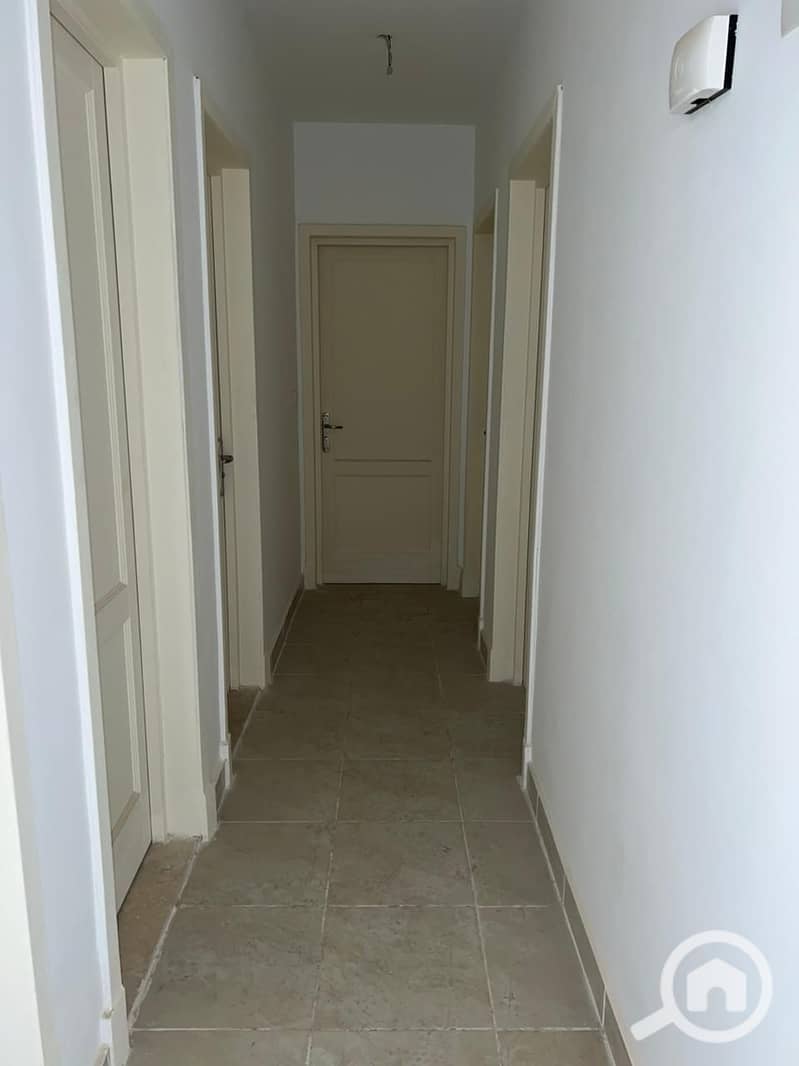 7 WhatsApp Image 2025-12-28 at 4.50. 56 م. jpeg