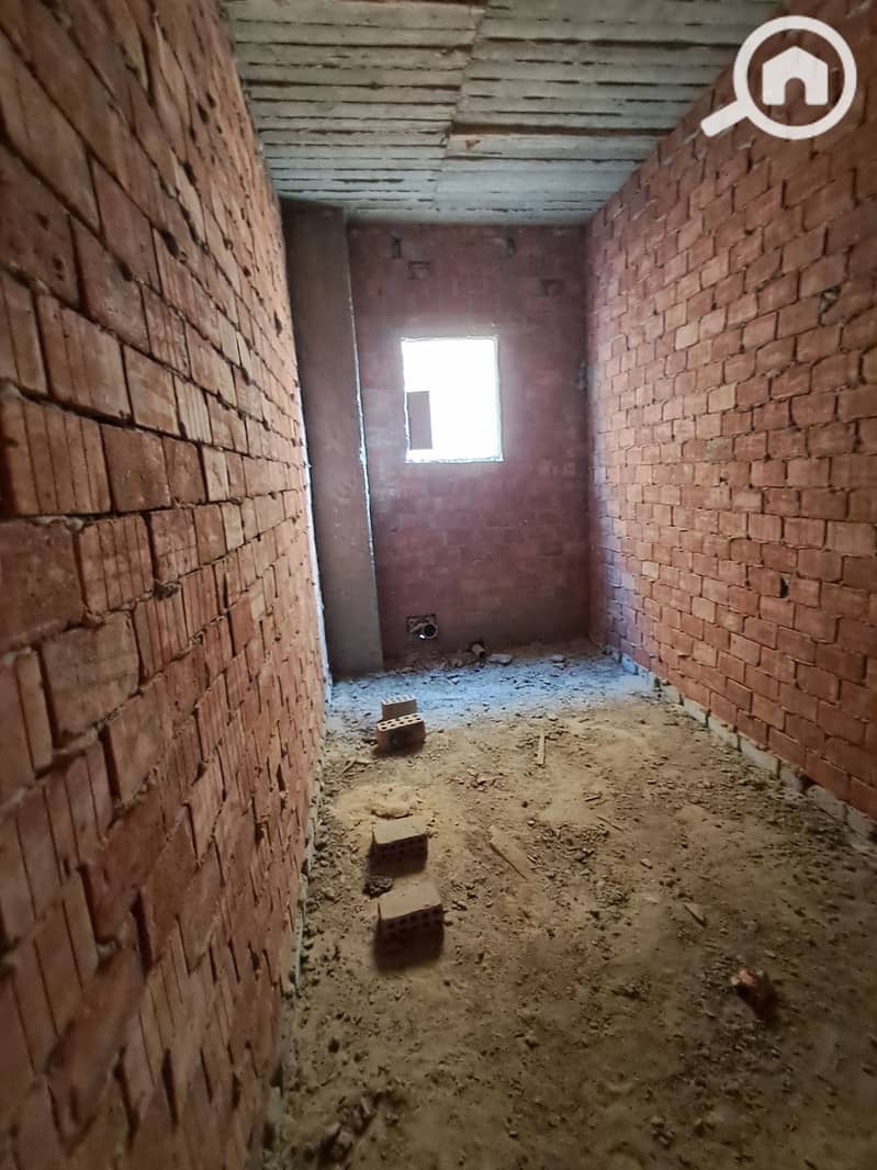 13 ٢٠٢٥١٠٢٢_١٤٥٦٤٥. jpg