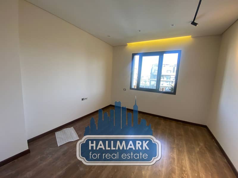 2 WhatsApp Image 225-12-24 at 7.07. 15 PM. jpeg