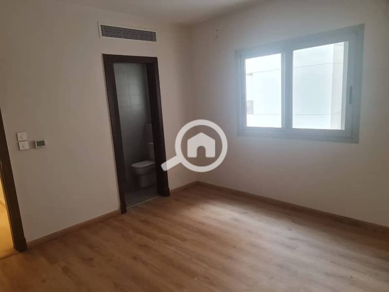 9 485305692_122205367484084594_1780168670815116457_n. jpg