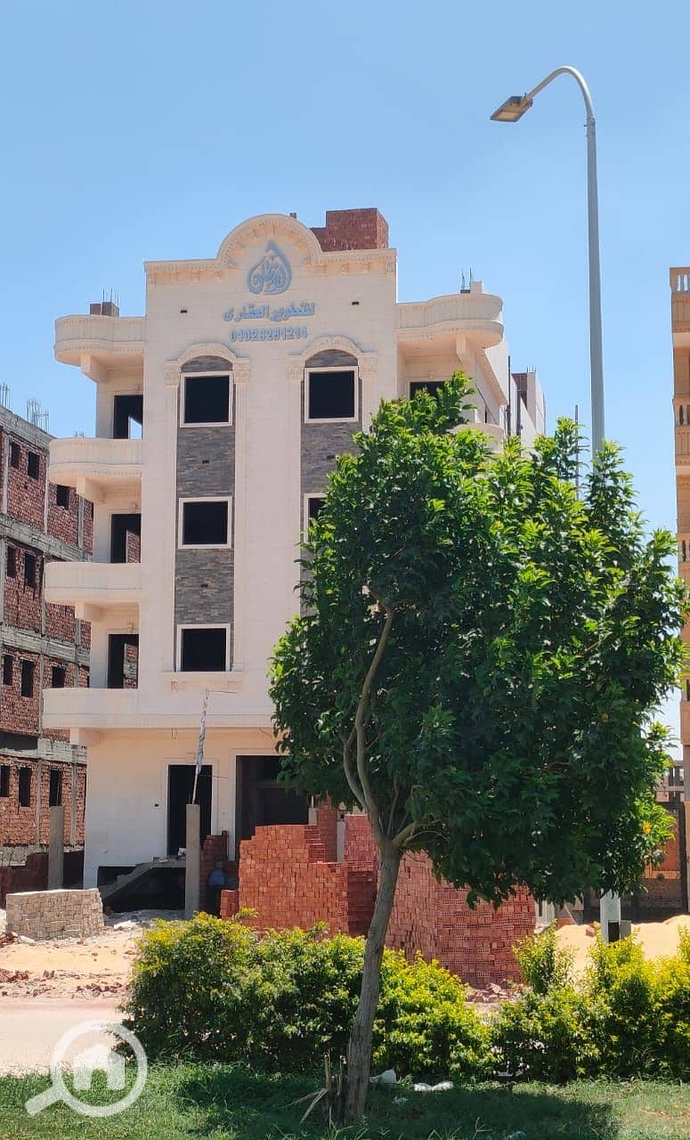 9 22ec4936-eb5b-4a05-b178-e84a1c331674. jpg