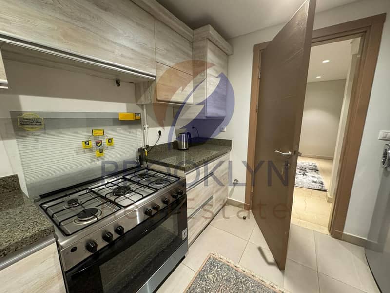 4 b02587e4-b5f6-4415-ba8c-f6c4730f20c2. jpeg