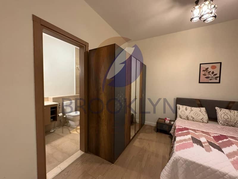 14 53a46c8a-cd5d-4e58-ae91-4aec6a4fbc68. jpeg