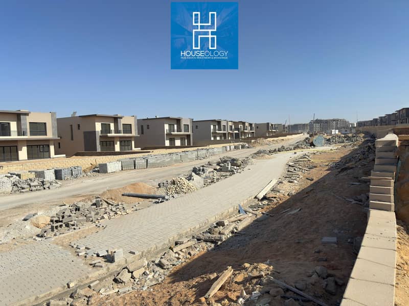 9 WhatsApp Image 2025-12-25 at 15.42. 10 (1). jpeg