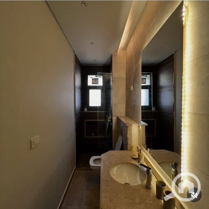 11 494171880_122212038530084594_5502696408890927302_n. jpg