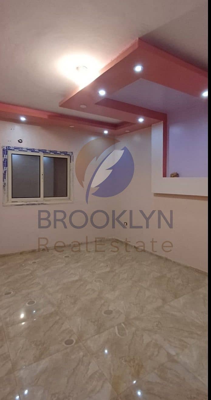 2 39b42895-1e9d-48c8-9ed3-f465ad560d5a. jpeg