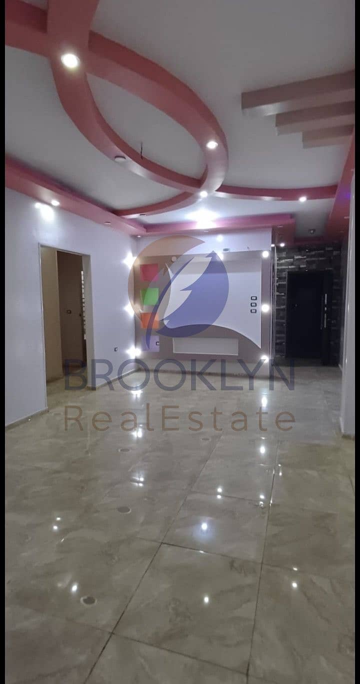 6 99b678ea-b33e-4946-8c84-a04d3fbdb548. jpeg