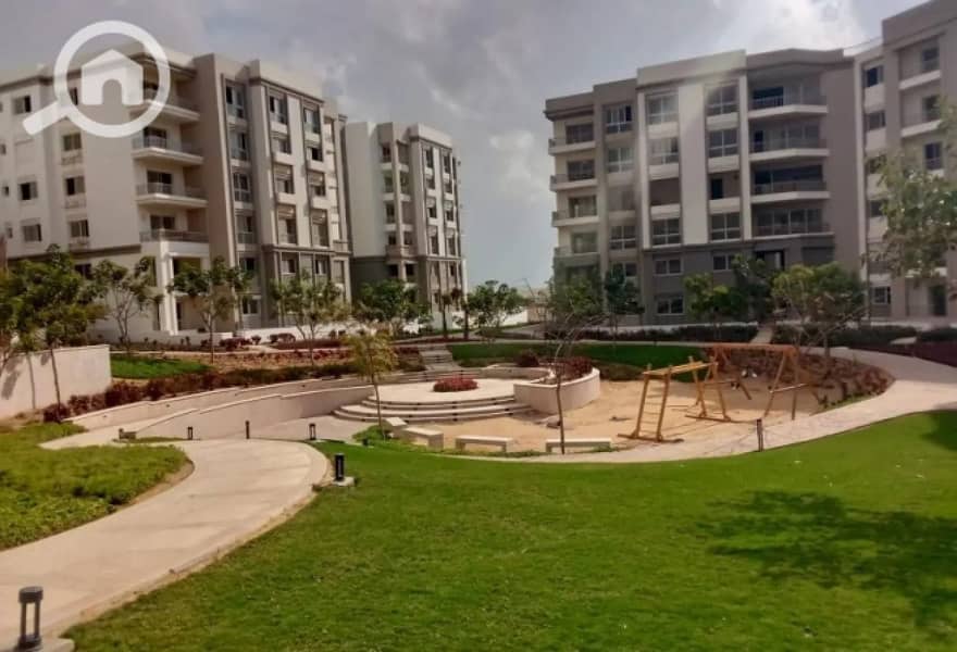 2 8468106-f9150o. jpg